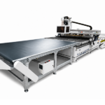 CNC Рутер Vietto L9 2100 х 2800 мм с товаро-разтоварни маси